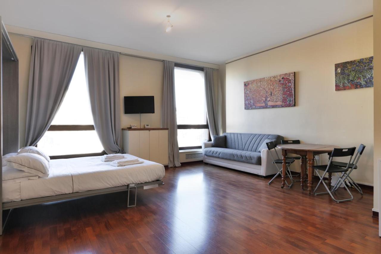 Duomo Luxury Apartment VII มิลาน ภายนอก รูปภาพ